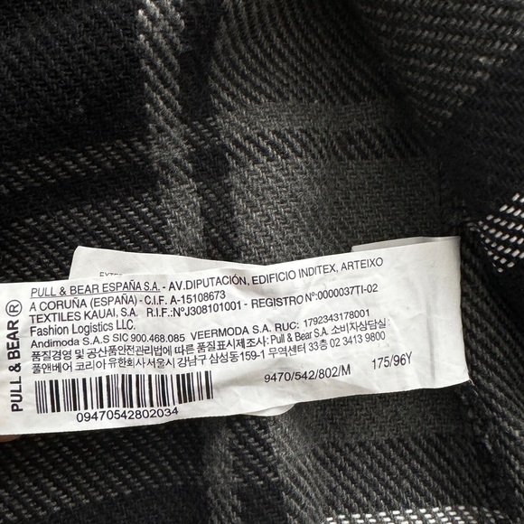 Pull&Bear 'Don't Say Goodbye' Hooded Flannel Jacket - Black/Gray Plaid - Size M - Picture 8 of 9
